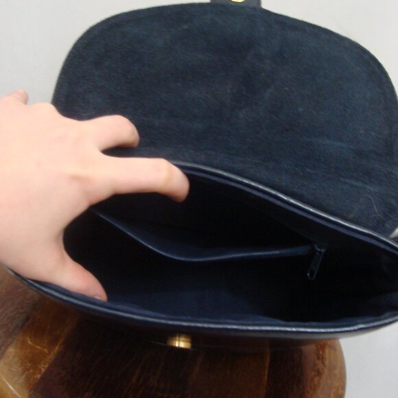 Blue Crossbody Bag with Sleek Design - Picture 7 of 8